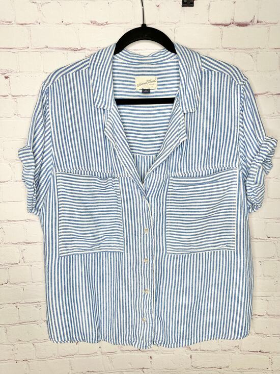 Old Navy Tops - Linen Blend Old Navy Blue White Striped Short Sleeve Shirt Womens XL Coastal